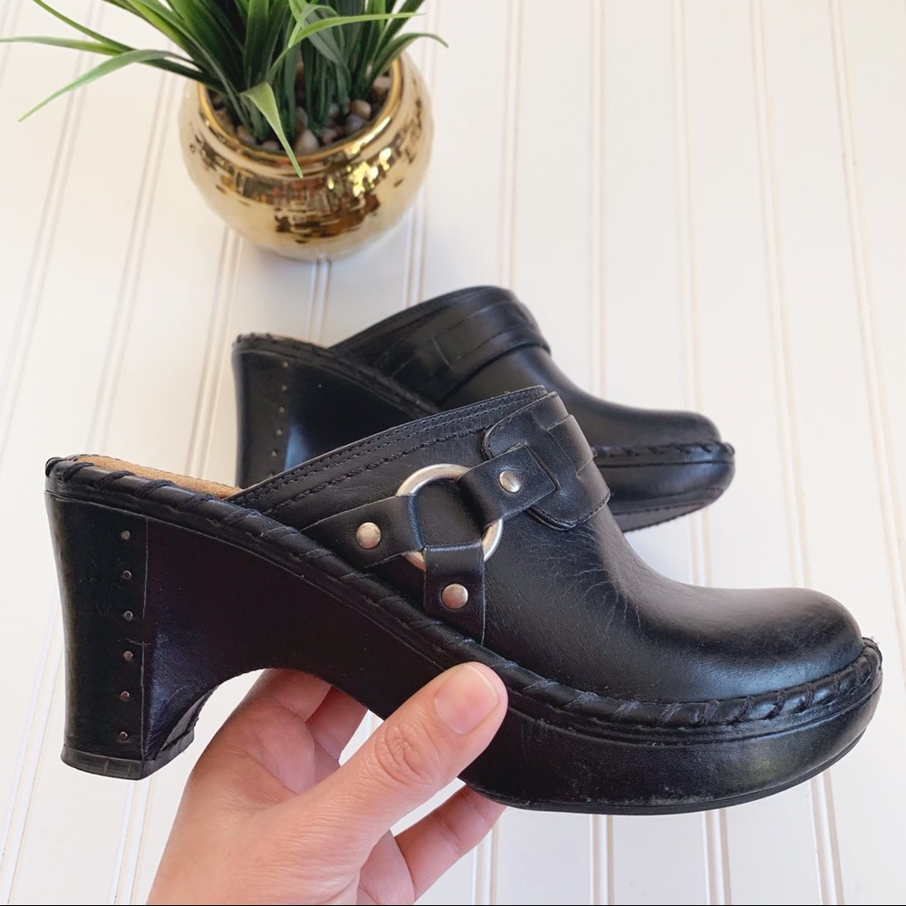 FRYE Black Smooth Leather Charlotte Stitch Mules